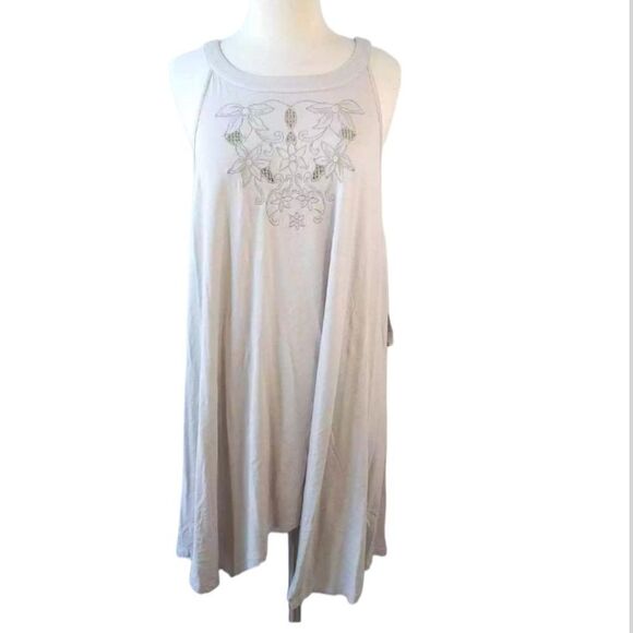 Torrid Tank Cream Halter Neck Embroidered Floral
Handkerchief Hem Sz 1 X - Picture 3 of 5